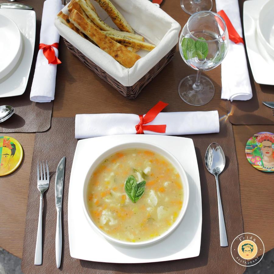 Hotel & Restaurant Frida Gjakova Luaran gambar