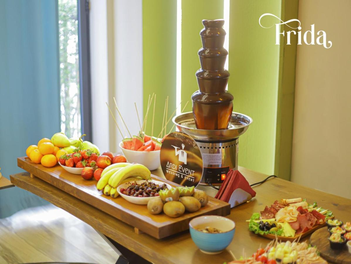Hotel & Restaurant Frida Gjakova Luaran gambar